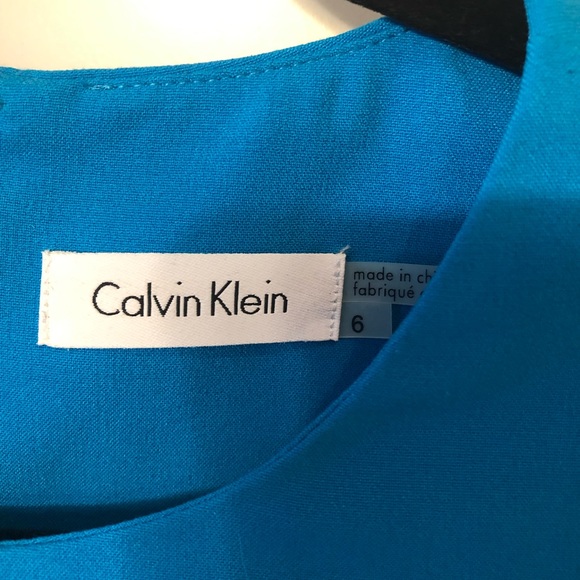 Beautiful Calvin Klein Shift Dress - Picture 3 of 6